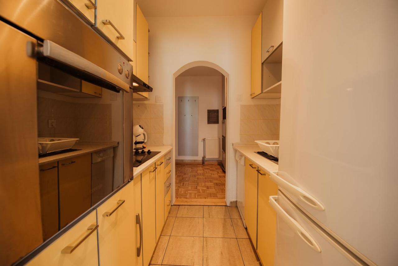 Mb Apartments Novi Sad Bagian luar foto