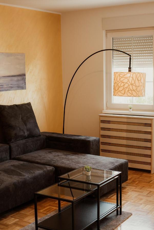 Mb Apartments Novi Sad Bagian luar foto