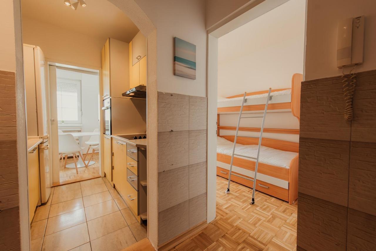 Mb Apartments Novi Sad Bagian luar foto
