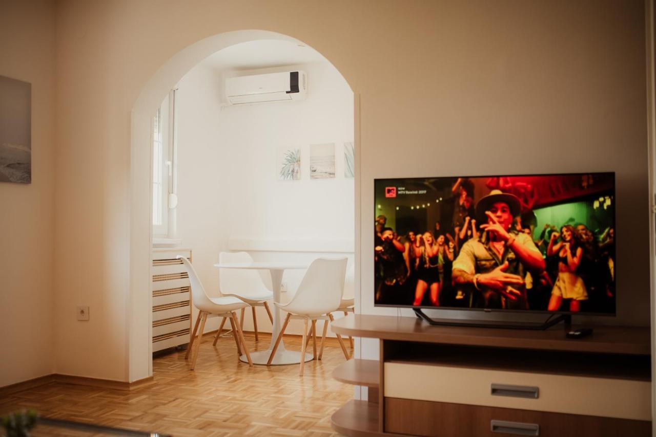 Mb Apartments Novi Sad Bagian luar foto